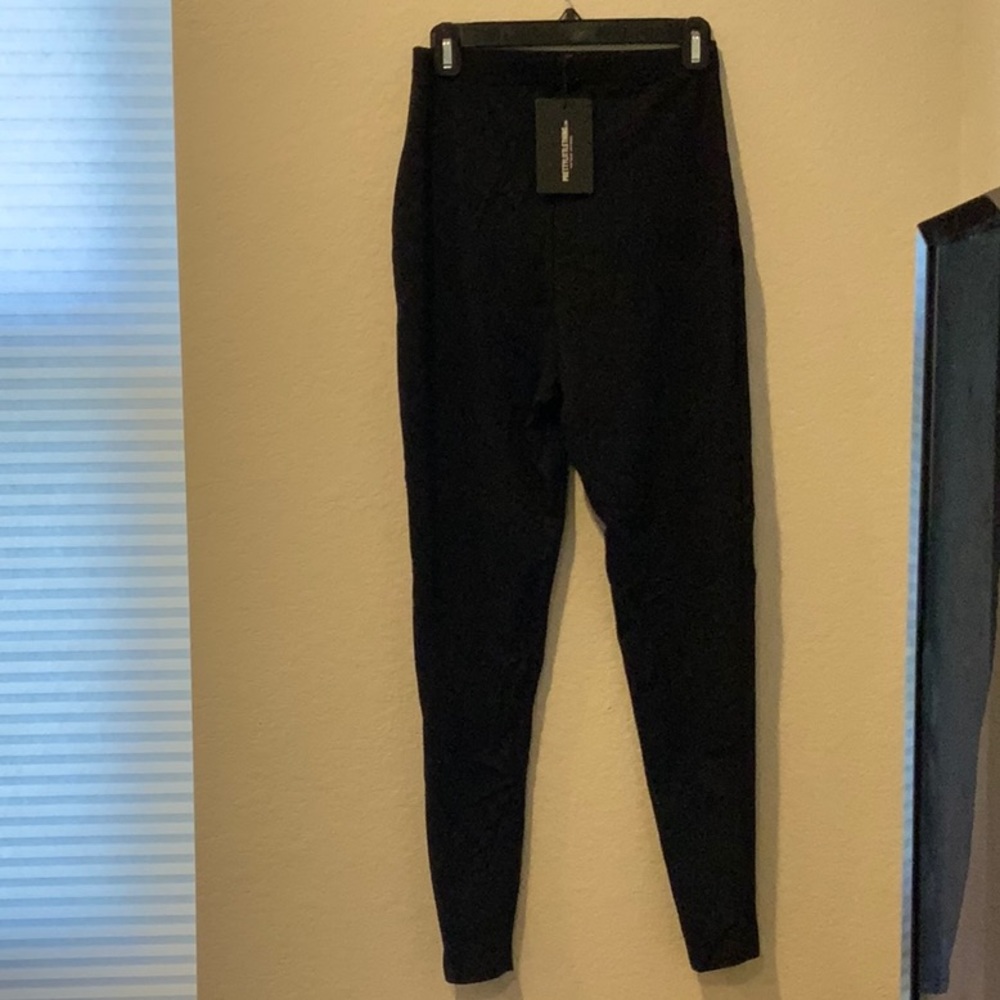 Pretty Little Thing Maternity leggings